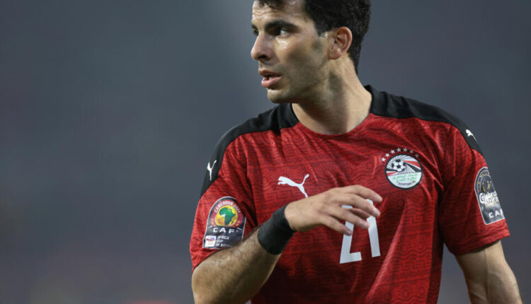 والد زيزو: ابني له مستحقات متأخرة 82 مليون جنيه عند نادي الزمالك ـ الوان اف ام