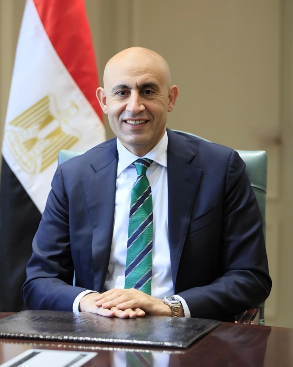 وزير التربية والتعليم يعتمد جداول امتحانات الدبلومات الفنية الدور الثانى للعام الدراسى 2024 / 2025 ـ الوان اف ام