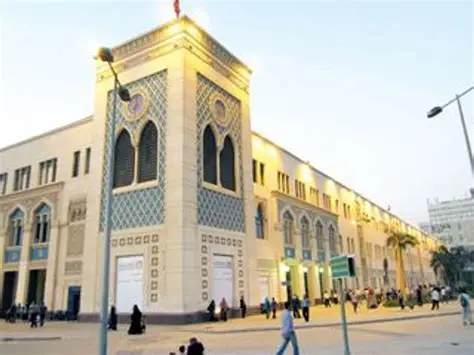 السودانيين يتوافدون على محطة مصر لاستقلال القطار المتجه لأسوان ـ الوان اف ام