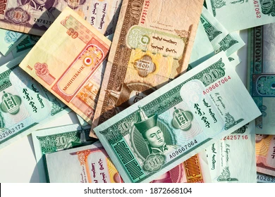 هبوط أسعار الدولار والعملات الأجنبية اليوم 15يوليو2025 ـ الوان اف ام
