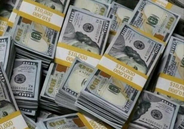 انخفاض سعر الدولار اليوم الثلاثاء إلى 47.97 جنيه للشراء أمام الجنيه - الوان اف ام