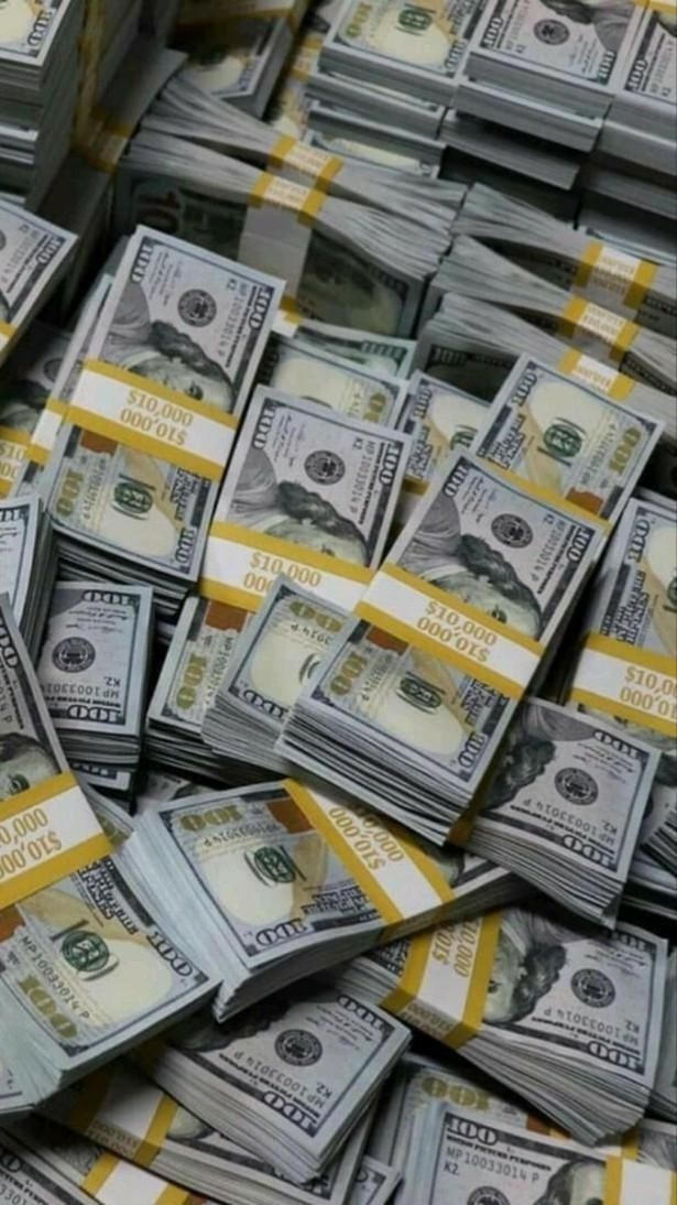 انخفاض سعر الدولار اليوم الثلاثاء إلى 47.97 جنيه للشراء أمام الجنيه - الوان اف ام