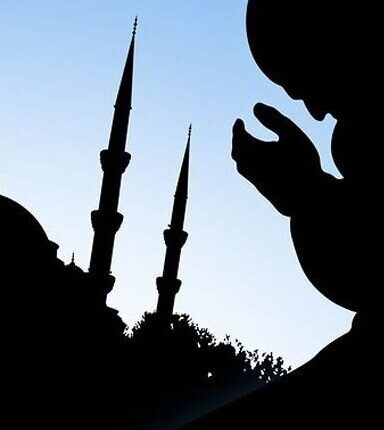 أصبحنا وأصبح الملك لله والحمد لله.. ابدأ يومك بأذكار الصباح من الكتاب والسنة - الوان اف ام