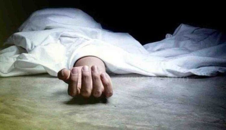 النيابة تعاين مكان مقتل بائع مناديل على يد فتاة فى حديقة بالإسكندرية - الوان اف ام