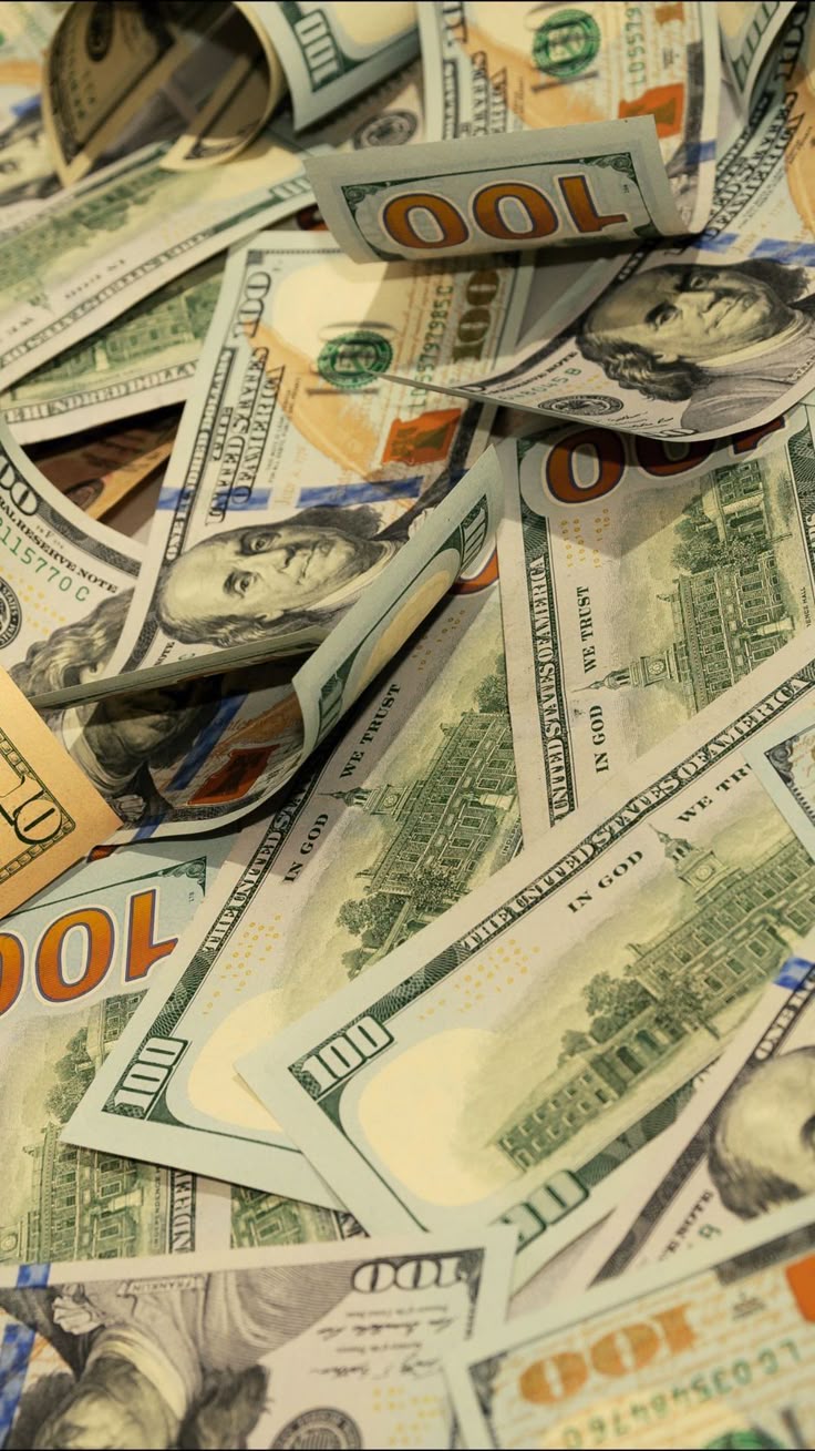 اجتماع البنك المركزى اليوم.. هكذا تحرك سعر الدولار مقابل الجنيه المصرى - الوان اف ام