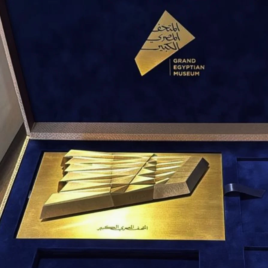 المشرف الفني لديكور المتحف الكبير يكشف تفاصيل المجسمات المصنعة من المرمر- الوان اف ام