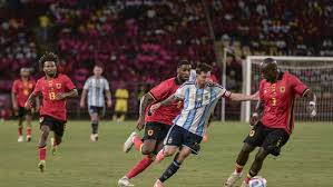 أنجولا ضد الأرجنتين.. ميسى ومارتينيز يقودان راقصى التانجو لفوز ودى بثنائية - الوان اف ام