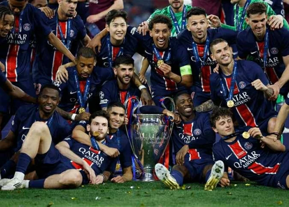 نتيجة مباراة باريس سان جيرمان ضد فلامنجو فى نهائى كأس إنتركونتيننتال
- الوان اف ام