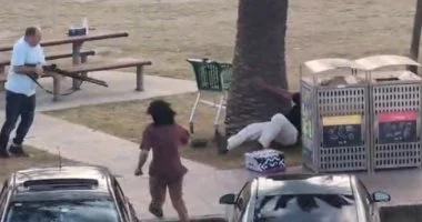 عقب هجوم سيدنى.. مجلس وزراء استراليا يوافق على تشديد إجراءات امتلاك الأسلحة النارية - الوان اف ام