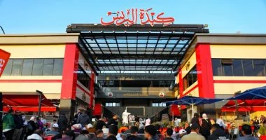 استقرار الحالة الصحية لشقيق ناصر البرنس بعد حرق نفسه أمام المطعم - الوان اف ام