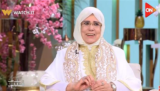 ياسمين الحصري لـ معكم: والدي نموذج للرحمة والكرم والوسطية ووصيته كانت القرآن - الوان اف ام