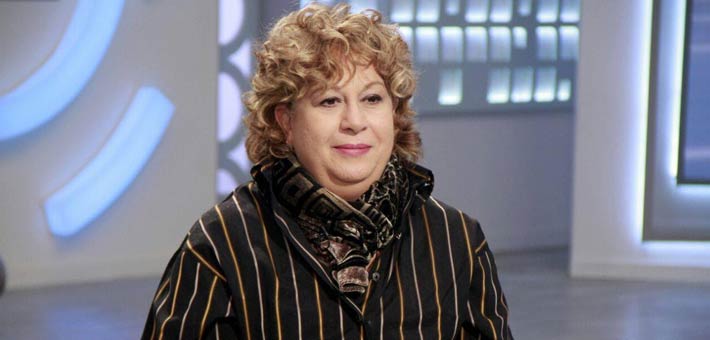 وفاة سمية الالفي .. رحلتها مع مرض السرطان - الوان اف ام