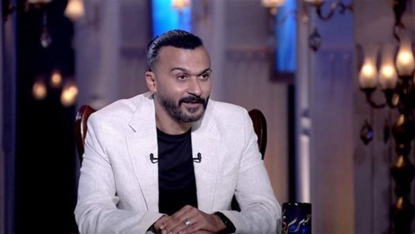 أول تعليق من محامى إبراهيم سعيد بعد حبس اللاعب وطليقته - الوان اف ام