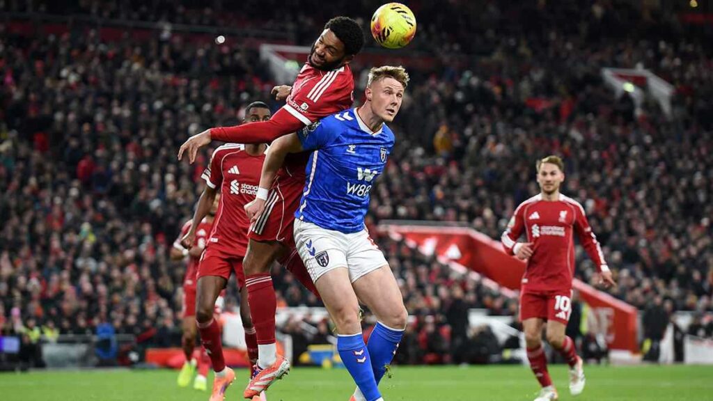 نتيجة مباراة ليفربول ضد سندرلاند بمشاركة محمد صلاح فى الدورى الإنجليزى - الوان اف ام