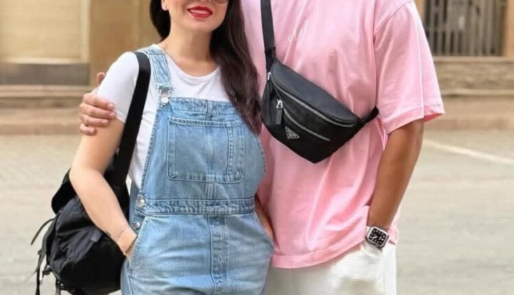 مى عز الدين برفقة زوجها أحمد تيمور فى أحدث ظهور - الوان اف ام