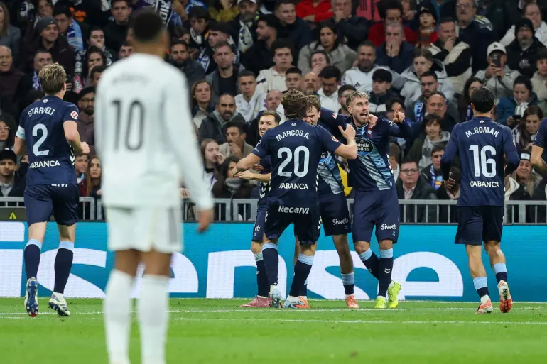 ريال مدريد يسقط أمام سيلتا فيجو بثنائية ويواصل نزيف النقاط - الوان اف ام