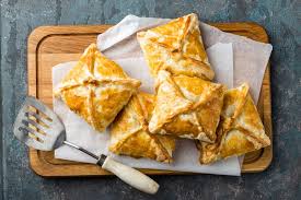 فطائر البف باستري بحشوة الدجاج - الوان اف ام