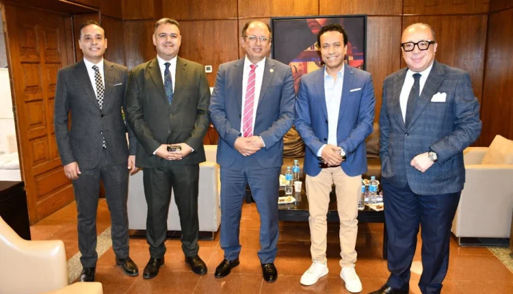 جامعة حلوان توضح حقيقة تعيين الفنان سامح حسين أستاذا بالجامعة - الوان اف ام