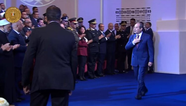  الرئيس السيسي يشهد احتفالية وزارة الداخلية بعيد الشرطة الـ 74 - الوان اف ام