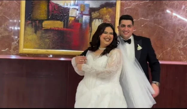 دعاء رجب.. لقطات عفوية من حفل زفافها بحضور النجوم - الوان اف ام