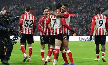 سندرلاند يكتسح بيرنلي بثلاثية في الدوري الإنجليزي - الوان اف ام