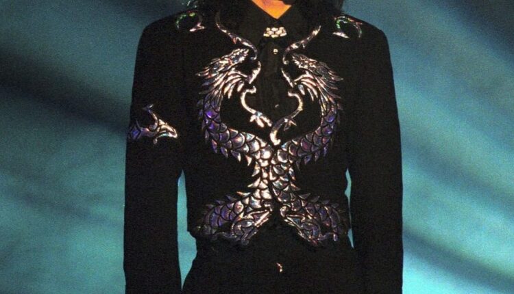 فيديو تشويقى جديد لفيلم السيرة الذاتية Michael لـ مايكل جاكسون - الوان اف ام